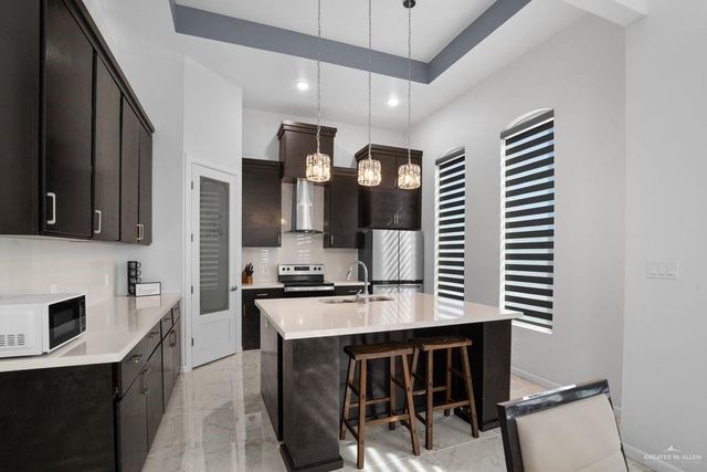 202 N 32nd Street, Hidalgo, TX 78539