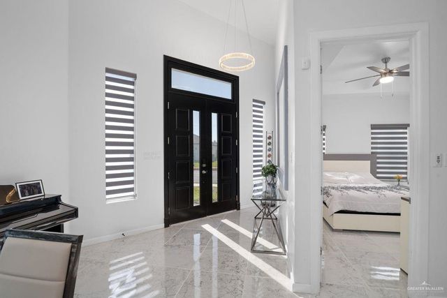 202 N 32nd Street, Hidalgo, TX 78539