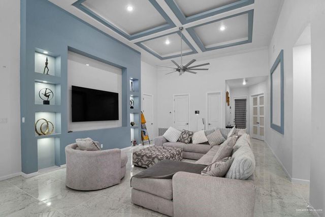 202 N 32nd Street, Hidalgo, TX 78539