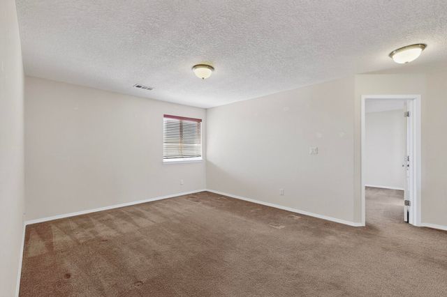 2015 SALVATOR Drive SE, Albuquerque, NM 87123