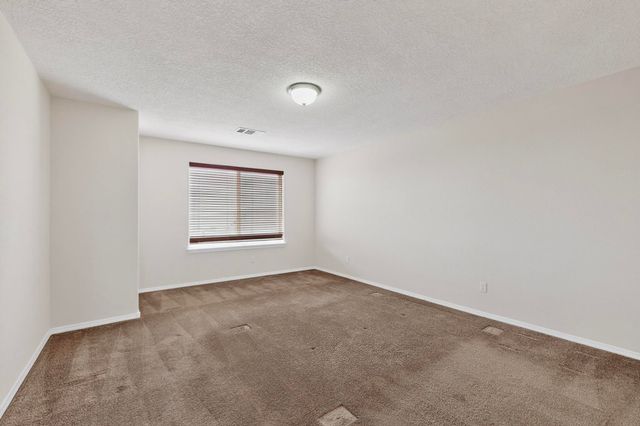 2015 SALVATOR Drive SE, Albuquerque, NM 87123