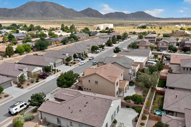 2015 SALVATOR Drive SE, Albuquerque, NM 87123