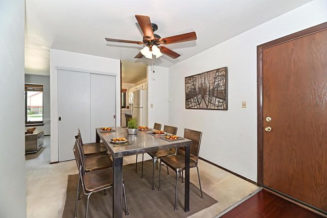 4293 W College AVENUE, Milwaukee, WI 53221