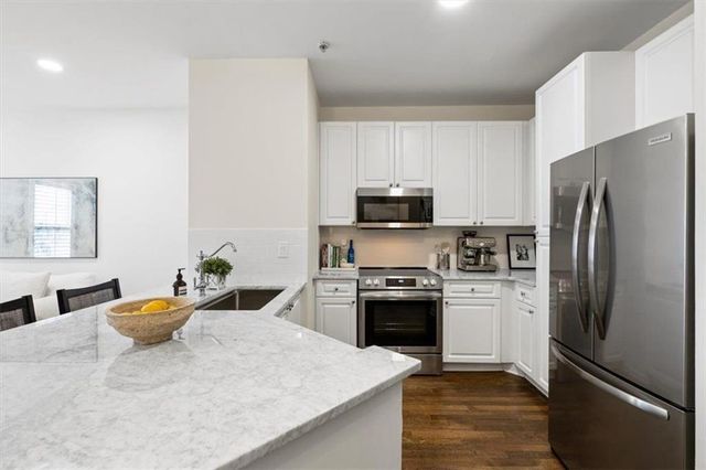 10 Perimeter Summit Boulevard 1402, Brookhaven, GA 30319