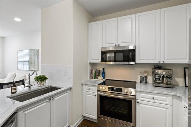 10 Perimeter Summit Boulevard 1402, Brookhaven, GA 30319