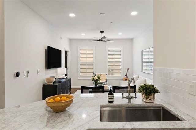 10 Perimeter Summit Boulevard 1402, Brookhaven, GA 30319