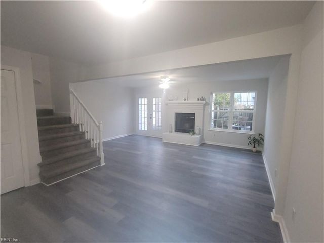 311 Amherst CT, Chesapeake, VA 23320