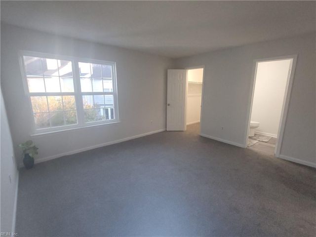 311 Amherst CT, Chesapeake, VA 23320