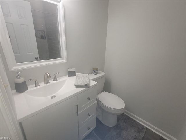 311 Amherst CT, Chesapeake, VA 23320