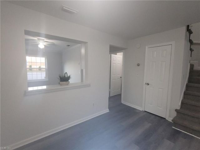 311 Amherst CT, Chesapeake, VA 23320