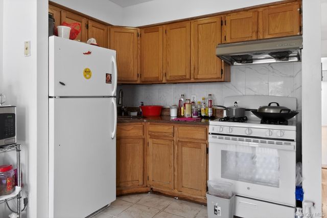 10306 35th Avenue, Corona, NY 11368