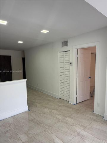 3413 NW 9th Ct B, Miami, FL 33127