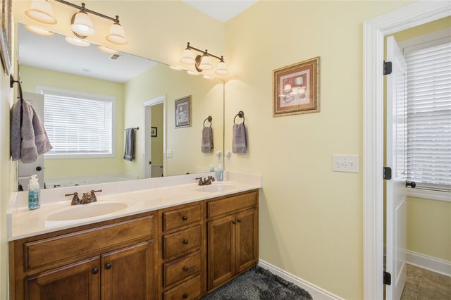 516 Serria Way, Seneca, SC 29678