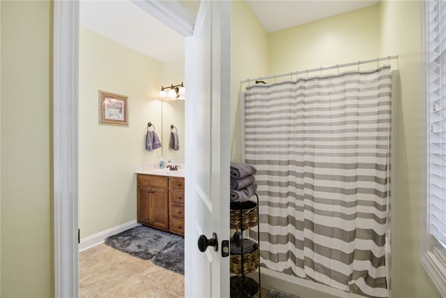 516 Serria Way, Seneca, SC 29678