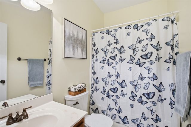 516 Serria Way, Seneca, SC 29678