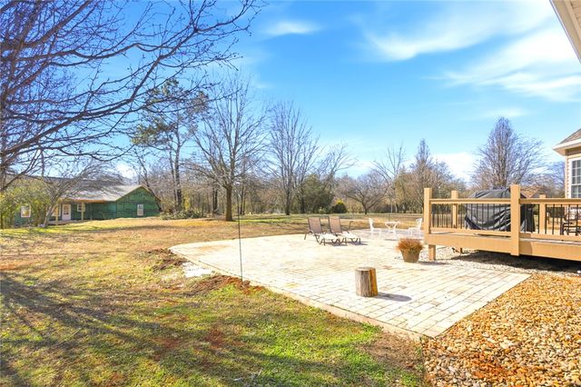 516 Serria Way, Seneca, SC 29678