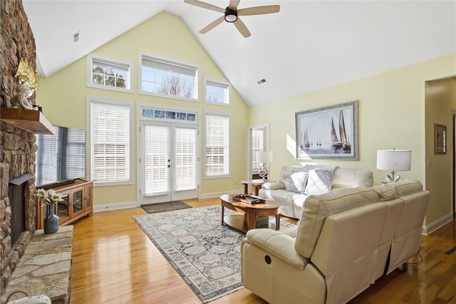 516 Serria Way, Seneca, SC 29678