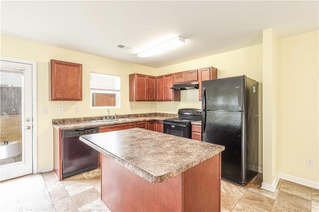 1562 Onalee Drive, Hampton, GA 30228