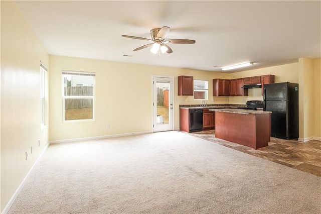 1562 Onalee Drive, Hampton, GA 30228