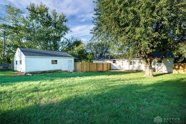 2212 Tulane Drive, Beavercreek, OH 45431