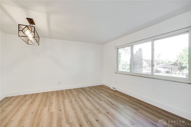 2212 Tulane Drive, Beavercreek, OH 45431