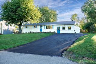 2212 Tulane Drive, Beavercreek, OH 45431