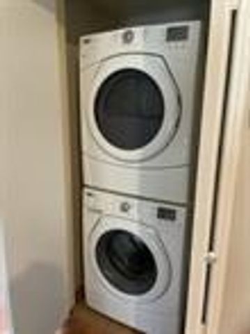 2121 El Paseo Street 1910, Houston, TX 77054