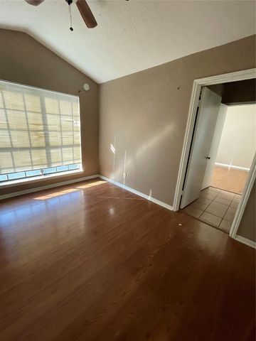 2121 El Paseo Street 1910, Houston, TX 77054