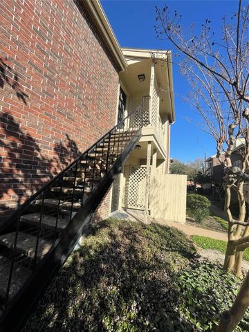 2121 El Paseo Street 1910, Houston, TX 77054