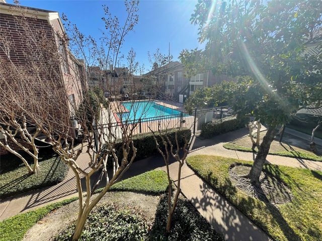 2121 El Paseo Street 1910, Houston, TX 77054