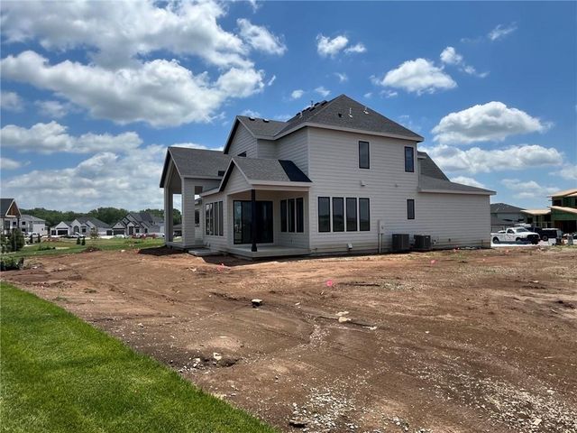 11802 W 181st Terrace, Overland Park, KS 66013