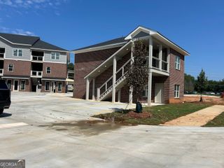 5132 Avery Street A (APT 101), Covington, GA 30014