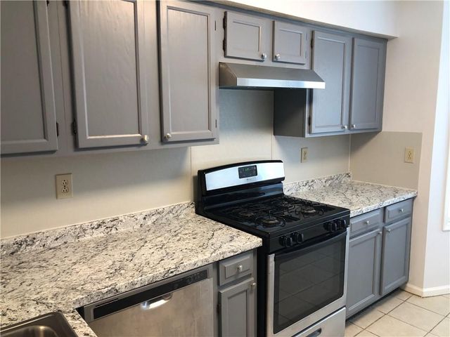 9456 CYPRESS Lane, Jonesboro, GA 30238