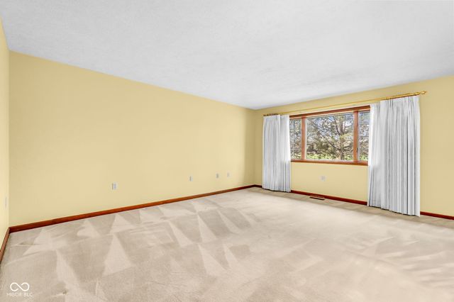 5697 Ridge Hill Way, Avon, IN 46123