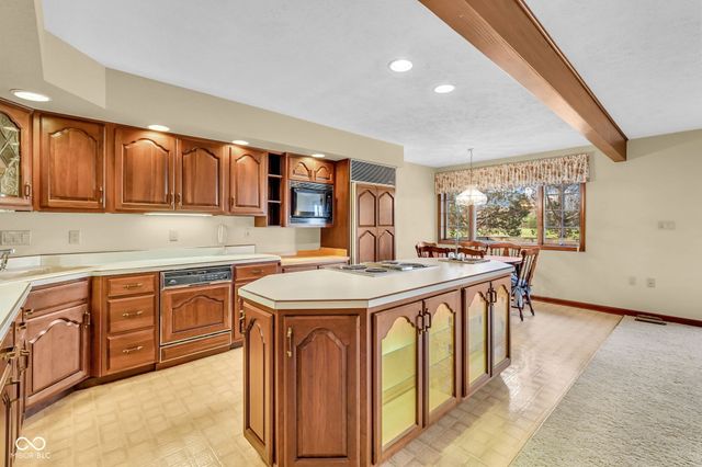 5697 Ridge Hill Way, Avon, IN 46123