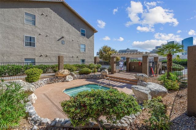 4200 South Valley View Boulevard 1069, Las Vegas, NV 89103