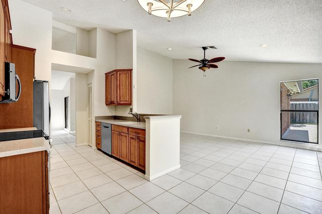 3375 W Point Drive, Cooper City, FL 33026