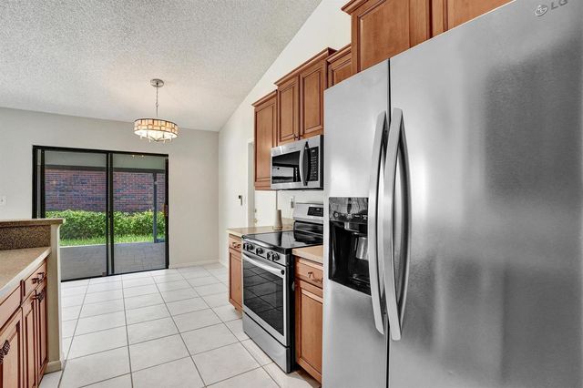 3375 W Point Drive, Cooper City, FL 33026