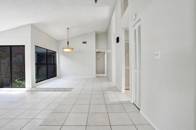3375 W Point Drive, Cooper City, FL 33026