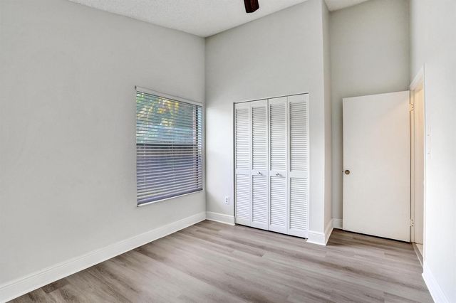 3375 W Point Drive, Cooper City, FL 33026
