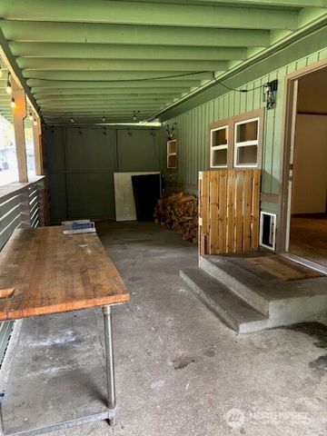 2399 SE Sedgwick Road, Port Orchard, WA 98367