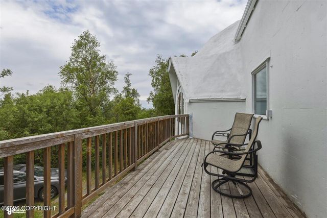 17011 Golden View Drive, Anchorage, AK 99516