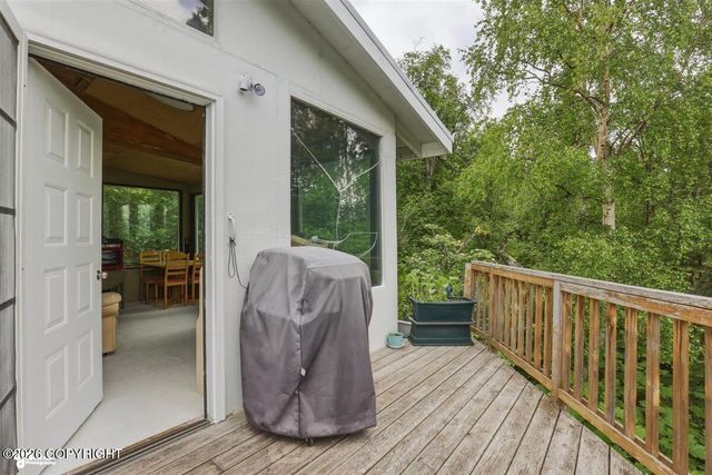 17011 Golden View Drive, Anchorage, AK 99516