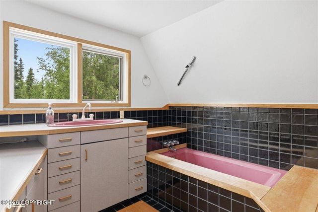 17011 Golden View Drive, Anchorage, AK 99516