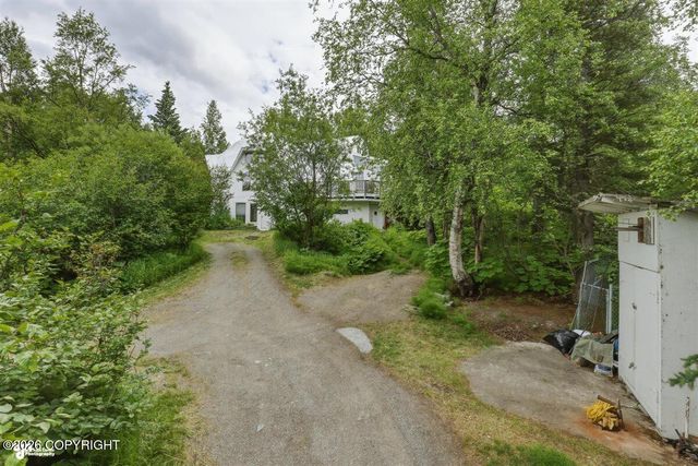 17011 Golden View Drive, Anchorage, AK 99516