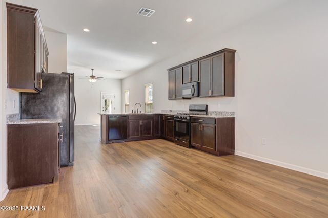 136 Lightbourne Drive, Lafayette, LA 70506