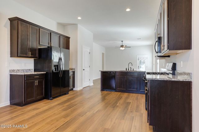 136 Lightbourne Drive, Lafayette, LA 70506