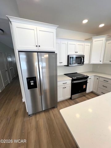 160 Chestnut Lane, Bluffton, OH 45817