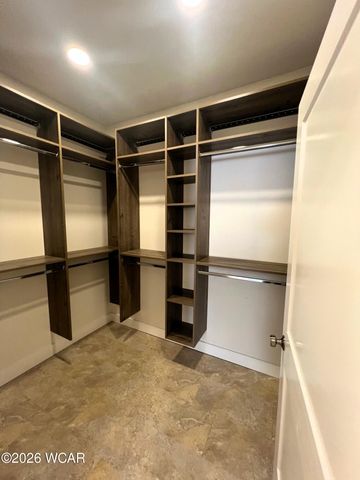 160 Chestnut Lane, Bluffton, OH 45817