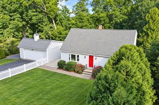 37 Woodfield Street, Nashua, NH 03062